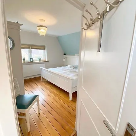 Deichhaus No.5 Holiday home